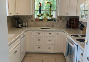 Waterfront cottage in Matlacha, FL - Unavailable at this time due to Hurr Ian.🌴
