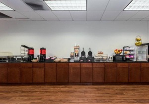 You Found It! 4 Units! On-site Pool, Fitness Center, Pet-Friendly