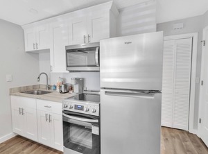 Renovated At Cottages | Safety Harbor
