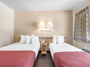 Rodeway Inn City | Lake City