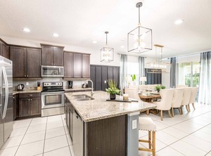 Em | West Kissimmee