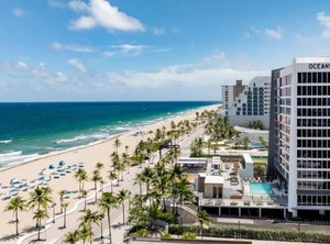 Courtyard | Central Beach