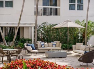 Courtyard | Aventura