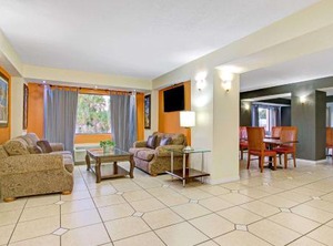 Days Inn | Tampa