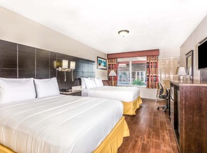 Econo Lodge Inn | Florida City