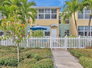 Chateaux Indian Shores | Indian Shores