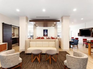 Holiday Inn Express Wales Haven Ihg Hotel | Lake Wales