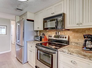 Sailmaker Fernandina Beach | Amelia City