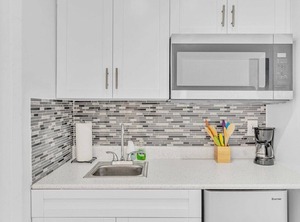 Wyndham Sea Gardens Pompano Beach | Royal Poinciana