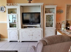 Ocean Manor | Barrier Island