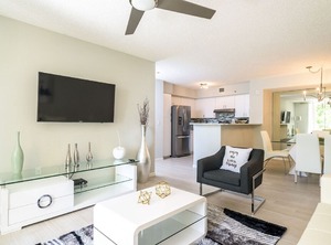 Hollywood | Aventura