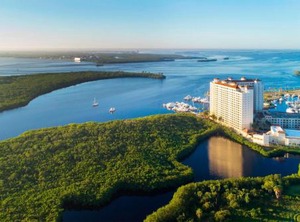 Sanibel Moorings Gulf | Pelican