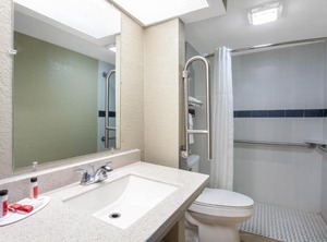 Travelodge | Plantation Estates