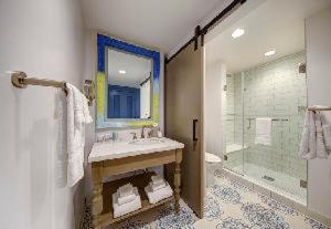 Loews Sapphire Falls Resort | Florida Center