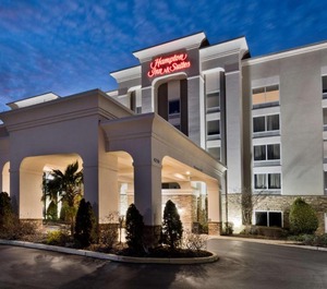 Hampton Inn 