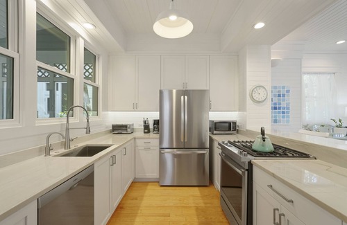 Seaside House | 1 Block to Beach in Seaside, FL - Porches and Deck + 2 Adult Bikes!
