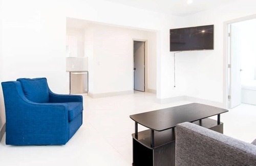 Allapattah House | 1 Miami House in Heart of the City