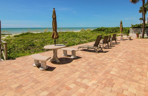 Belleair Beach Condo | 101 m² Condo ∙ 2 bedrooms ∙ 4 guests