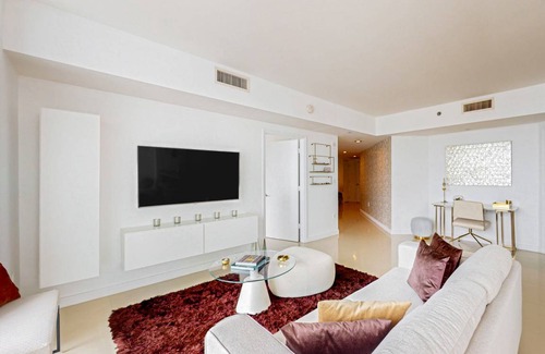 Downtown Miami Condo | 104 m² Condo ∙ 2 bedrooms ∙ 4 guests
