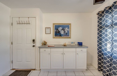 Mid Island Apartment | 106 m² Apartment ∙ 2 bedrooms ∙ 6 guests