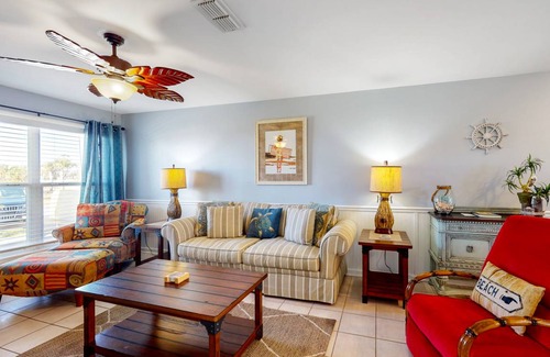 Gulf Aire House | 107 m² House ∙ 2 bedrooms ∙ 6 guests