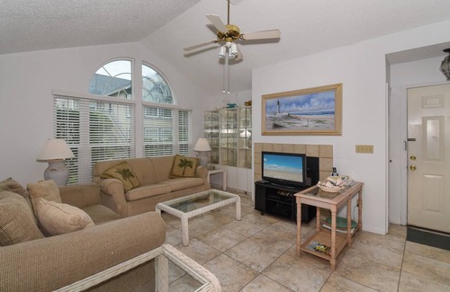 New Smyrna Beach Condo | 108 m² Condo ∙ 2 bedrooms ∙ 6 guests