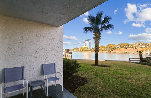 Holiday Isle Condo | 109 m² Condo ∙ 2 bedrooms ∙ 6 guests