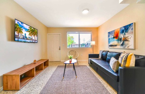 Northeast Miami House | 113 m² House ∙ 2 bedrooms ∙ 6 guests
