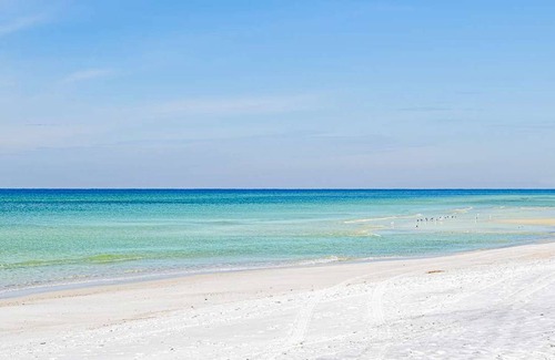 Miramar Beach Condo | 116 m² Condo ∙ 2 bedrooms ∙ 6 guests