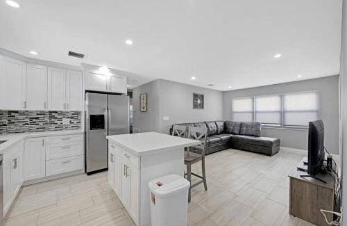 Davie House | 121 m² House ∙ 3 bedrooms ∙ 6 guests