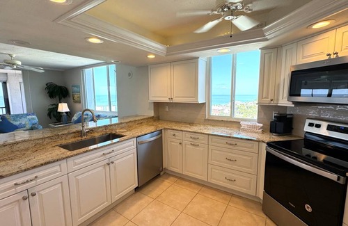 Mid Island Apartment | 122 m² Apartment ∙ 2 bedrooms ∙ 6 guests