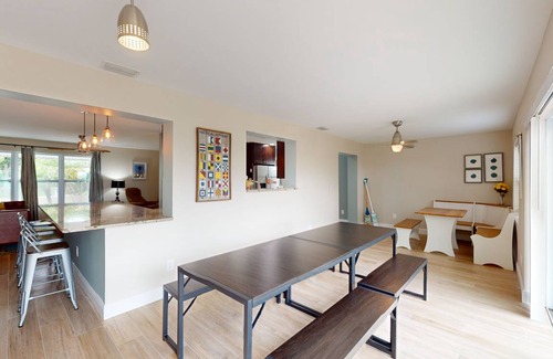 Palm City House | 124 m² House ∙ 2 bedrooms ∙ 7 guests