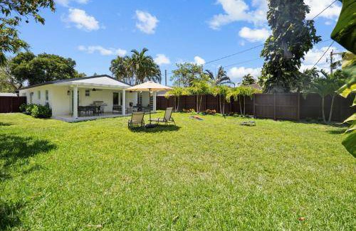 Royal Poinciana House | 127 m² House ∙ 3 bedrooms ∙ 6 guests