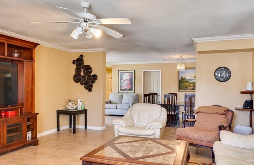 Fruitland Park Apartment | 130 m² Apartment ∙ 2 bedrooms ∙ 6 guests