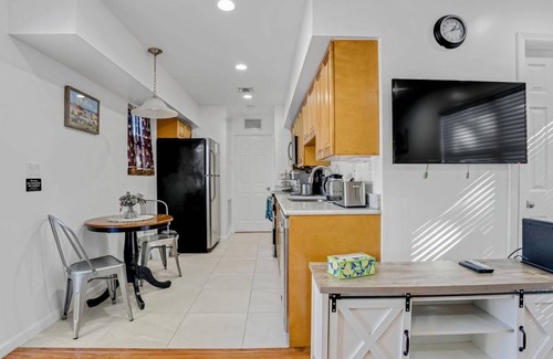 Palm Beach House | 130 m² House ∙ 2 bedrooms ∙ 6 guests