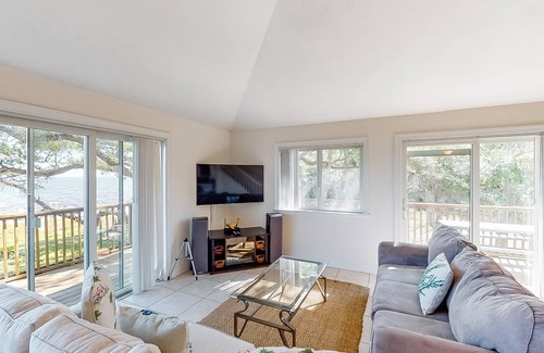 Eastpoint House | 136 m² House ∙ 2 bedrooms ∙ 8 guests
