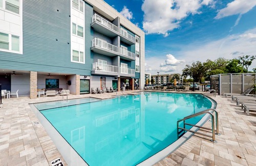 Gainesville Apartment | 139 m² Apartment ∙ 2 bedrooms ∙ 4 guests