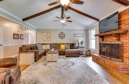 Decatur House | 148 m² House ∙ 3 bedrooms ∙ 6 guests