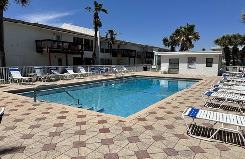 Navarre Beach House | 153 m² House ∙ 3 bedrooms ∙ 8 guests