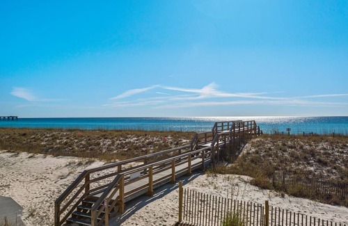 Navarre Beach House | 153 m² House ∙ 3 bedrooms ∙ 8 guests