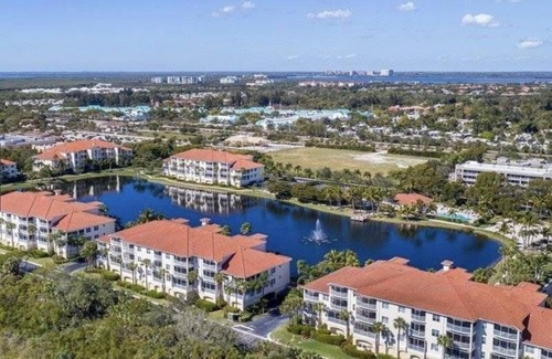 Fort Myers Beach Condo | 156 m² Condo ∙ 2 bedrooms ∙ 6 guests