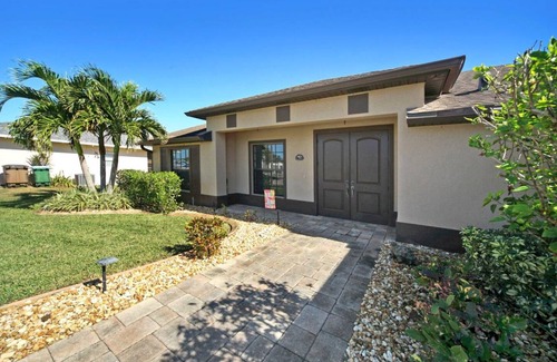 Caloosahatchee Villa | 158 m² Villa ∙ 3 bedrooms ∙ 6 guests