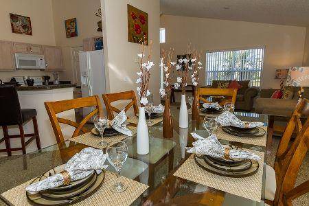 Westbury House | 160 m² House ∙ 4 bedrooms ∙ 8 guests