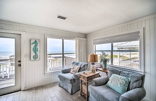 Fort Morgan Cottage | 167 m² Cabin ∙ 4 bedrooms ∙ 13 guests