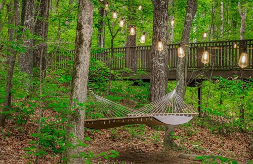 Fort Payne Cabin | 178 m² Cabin ∙ 2 bedrooms ∙ 7 guests
