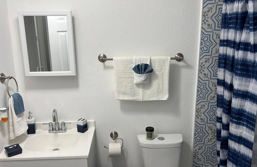 Parkside Apartment | 1820B - Cute Small Studio For Travelers