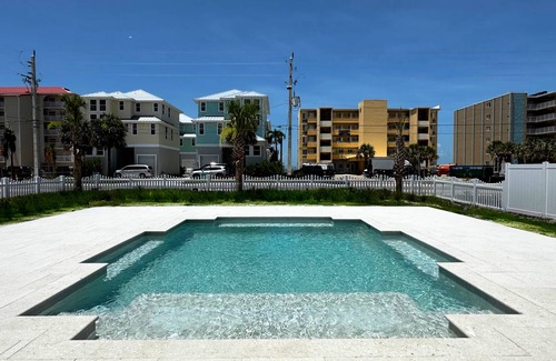 Mid Island House | 183 m² House ∙ 4 bedrooms ∙ 13 guests