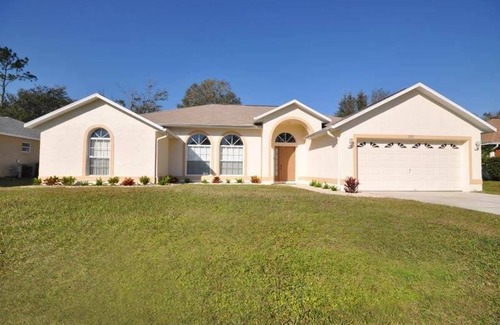 Doral Woods Villa | 183 m² Villa ∙ 4 bedrooms ∙ 8 guests