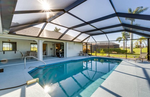 Pebble Beach House | 189 m² House ∙ 3 bedrooms ∙ 7 guests