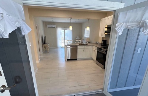 Mid Island Apartment | 191 Anchorage B (lower right) - Short or Long Term Apt on FMB!